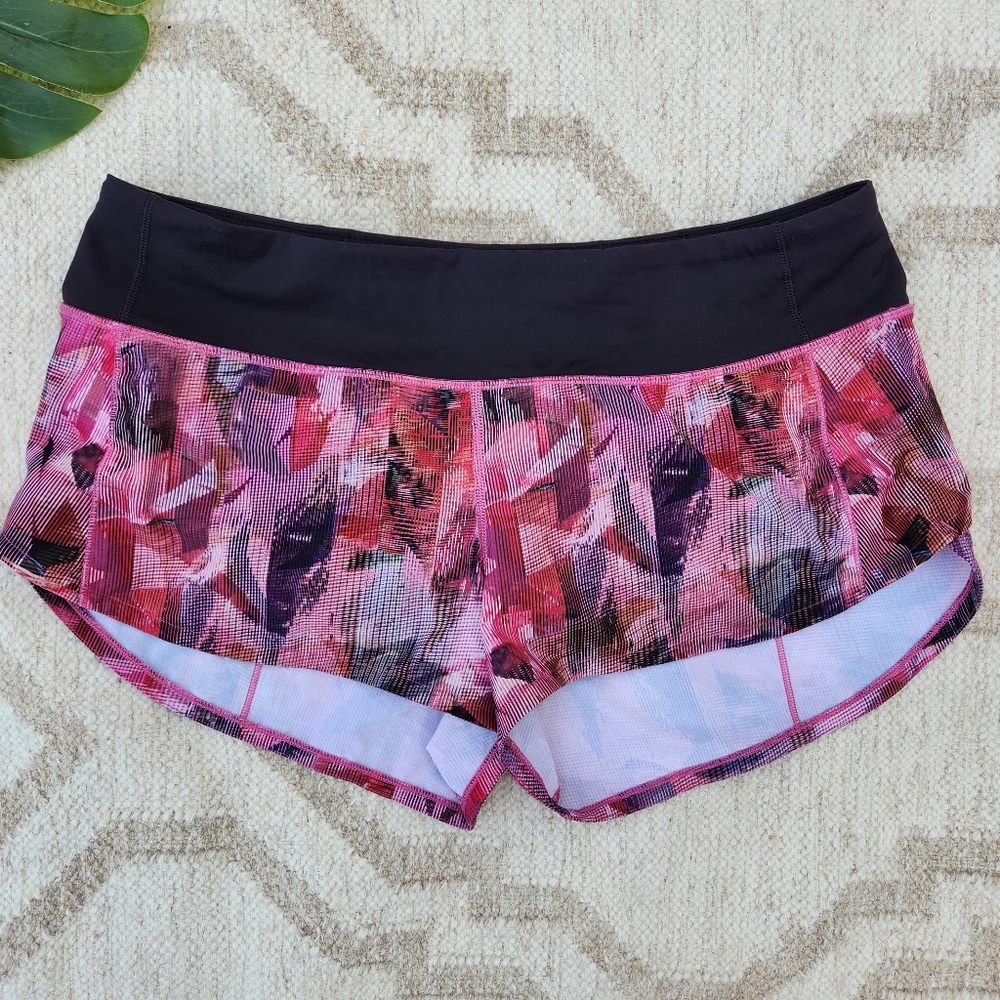 Lululemon Speed Up Shorts 2.5" Size 8 Sundazed Multi Pink Super Dark